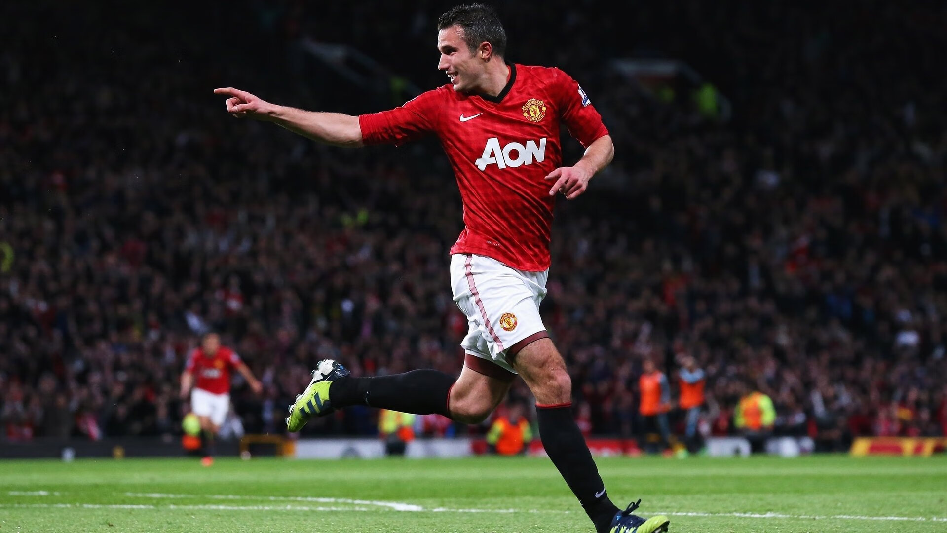 尼克斯强势晋级,英格拉姆大场面先生再证巨星本色